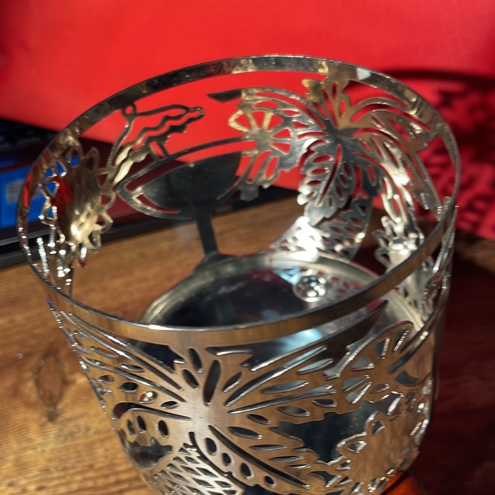 Slatkin and Co candle holder
